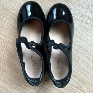 Capezio Tap Shoes size 9 kids